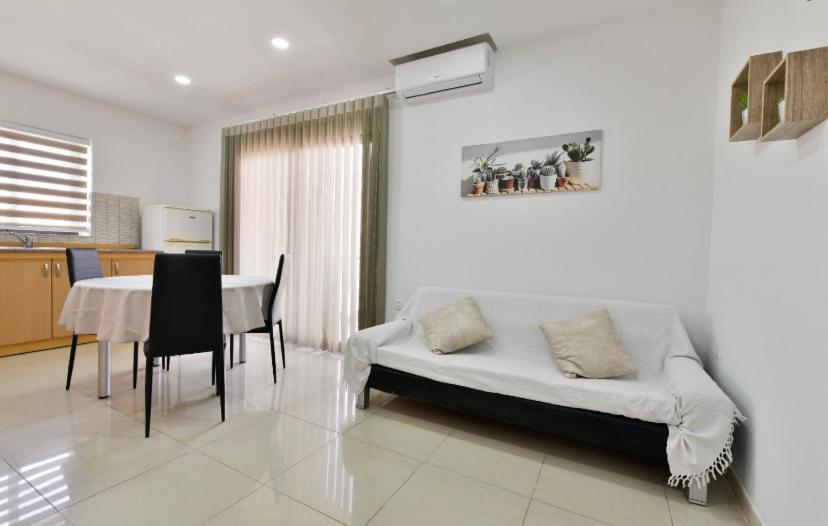 Sea View Apartment Birżebbuġa Exterior foto