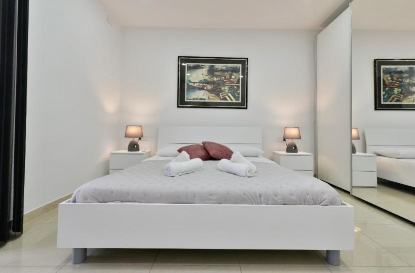 Sea View Apartment Birżebbuġa Exterior foto